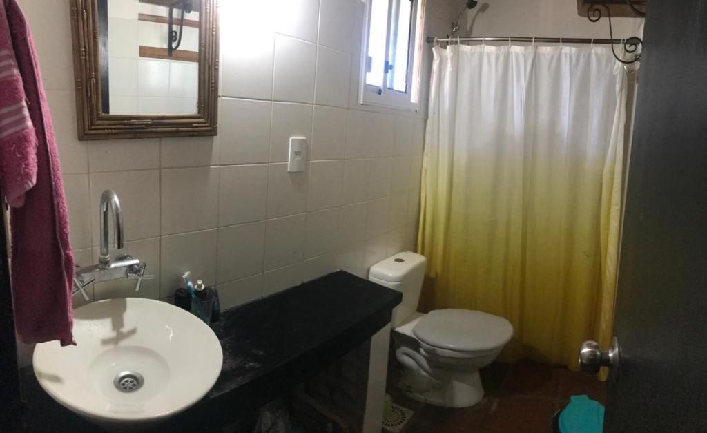 מלון פונטה דל דיאבלו Casa De Huespedes Amigos Del Diablo מראה חיצוני תמונה